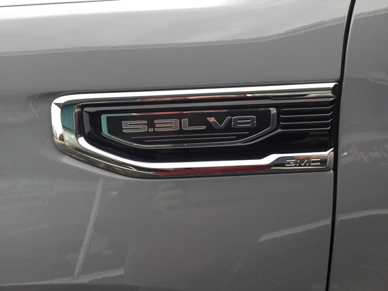 GMC Sierra 1500 4WD Crew Cab 157" SLE 2024