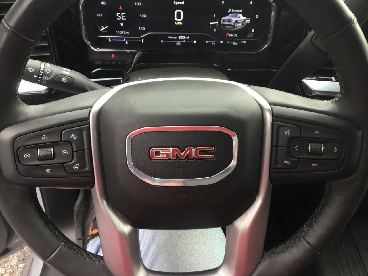 GMC Sierra 1500 4WD Crew Cab 157" SLE 2024