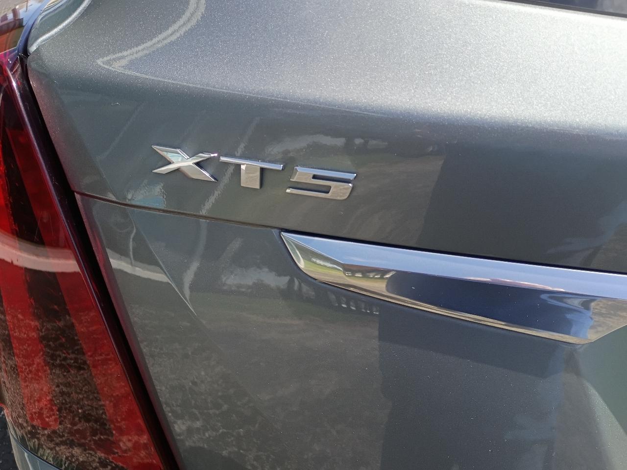 Cadillac XT5 Premium Luxury AWD 2023