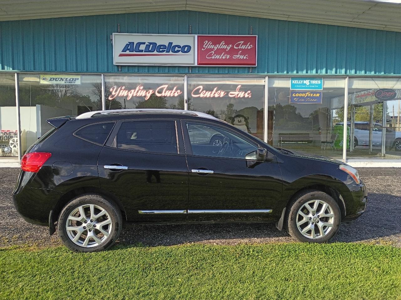 Nissan Rogue S AWD 2012