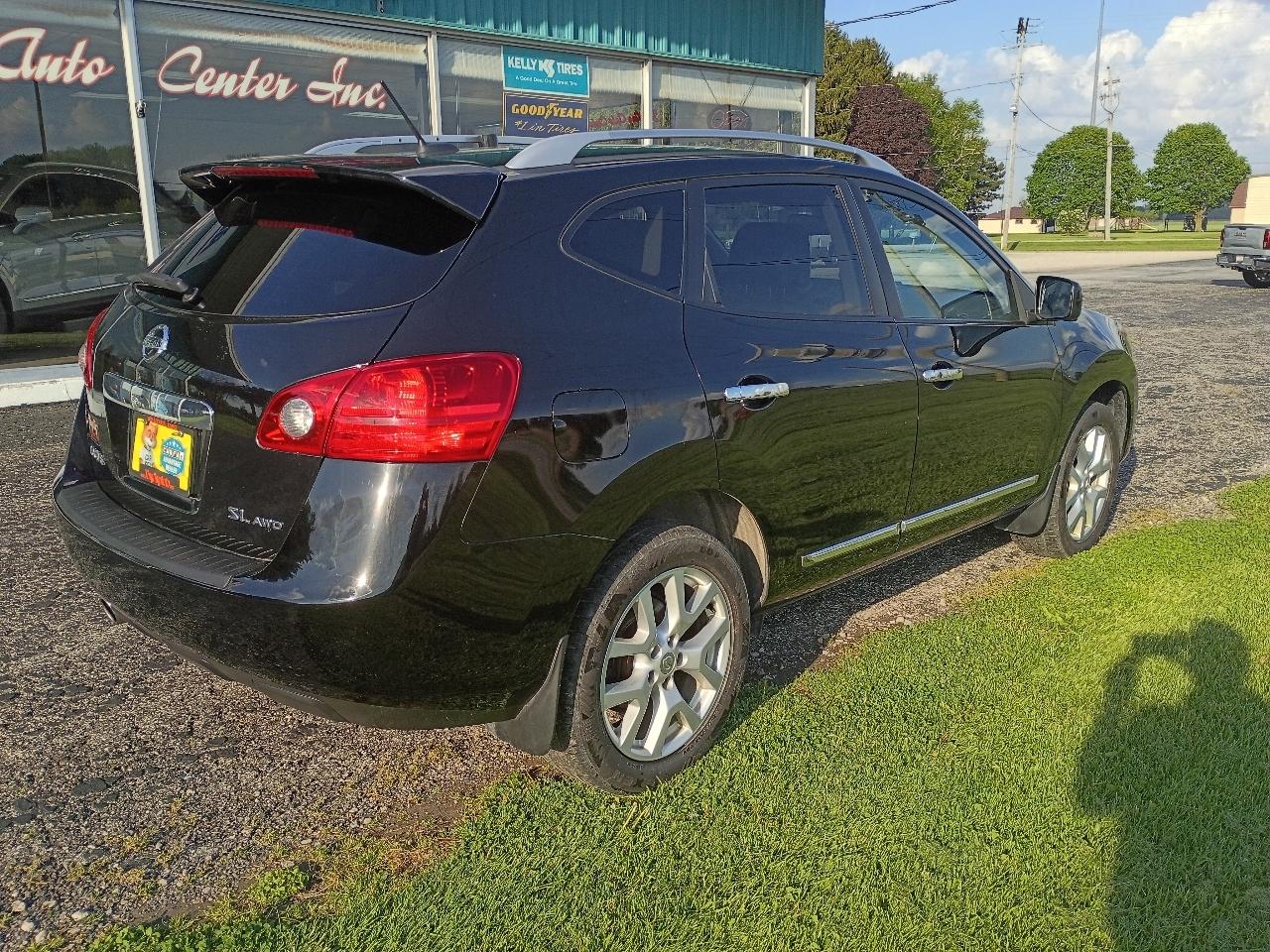 Nissan Rogue S AWD 2012
