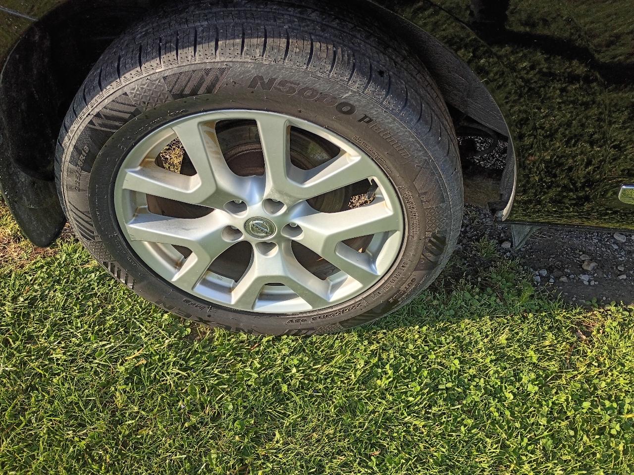 Nissan Rogue S AWD 2012