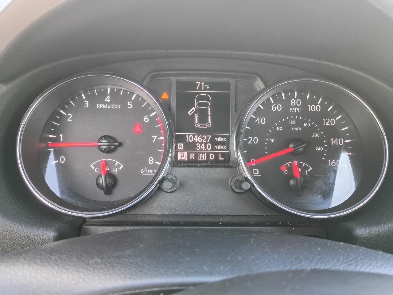 Nissan Rogue S AWD 2012