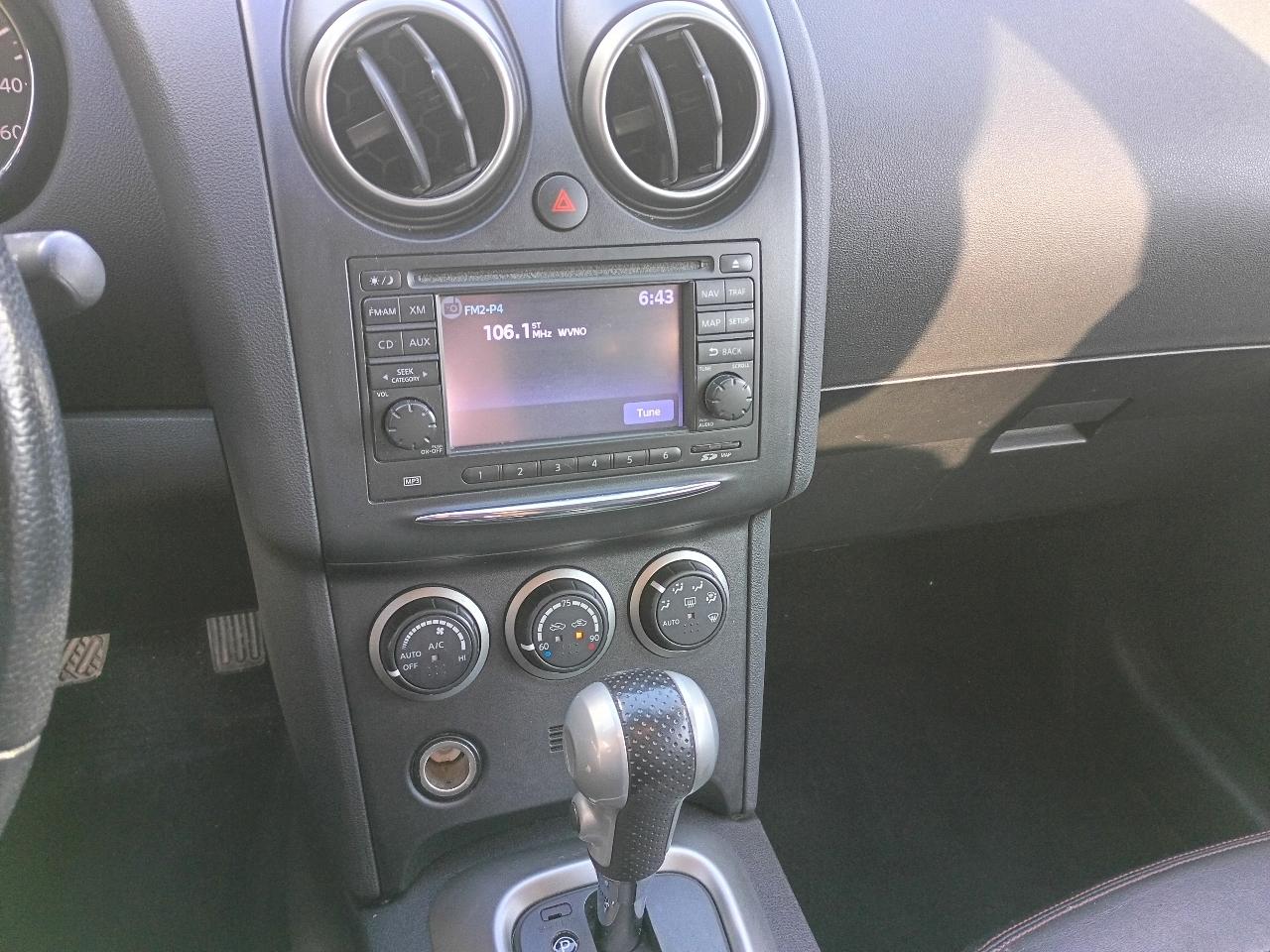 Nissan Rogue S AWD 2012