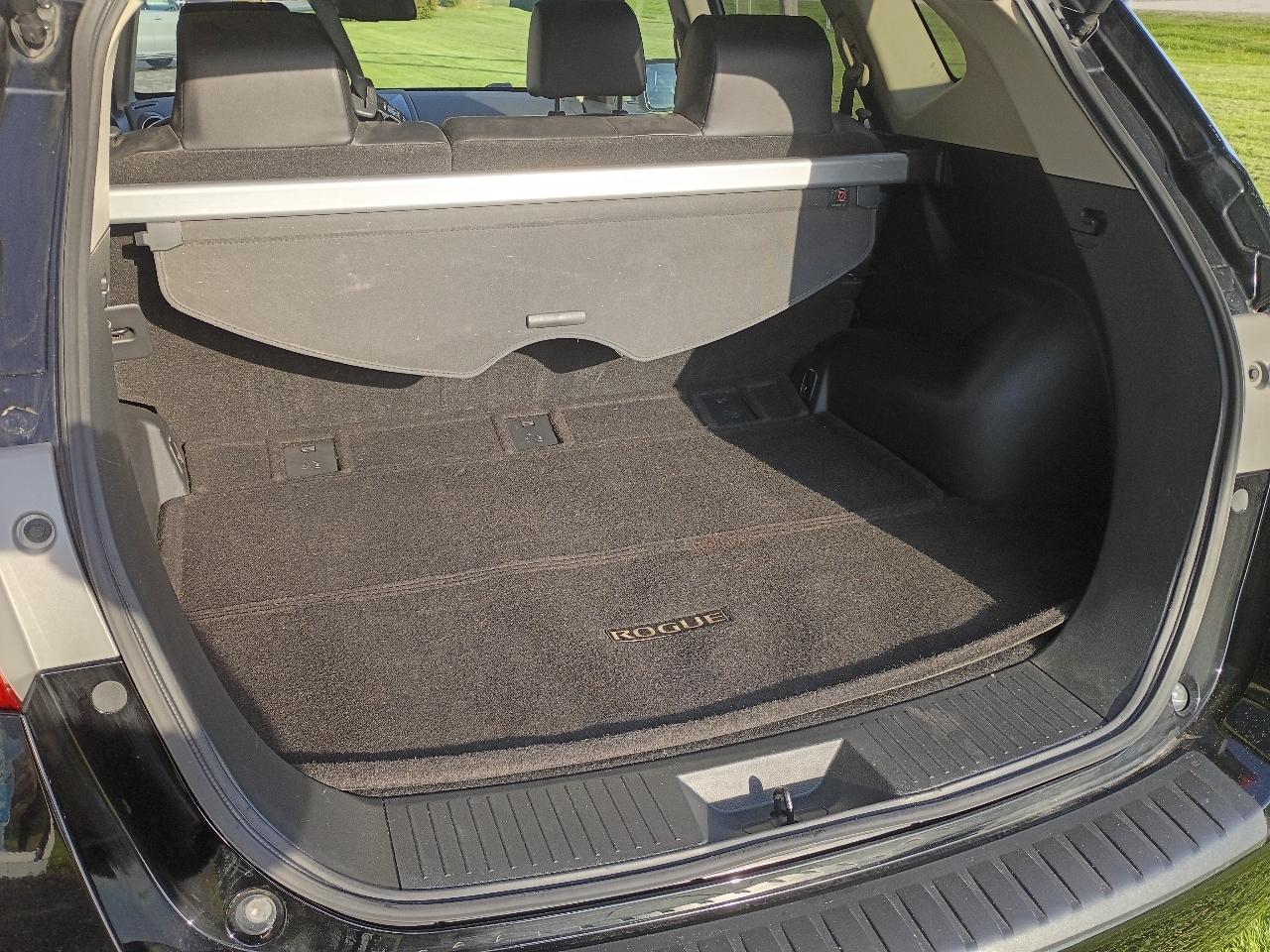 Nissan Rogue S AWD 2012