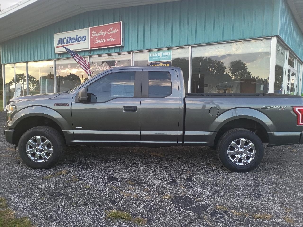 Ford F-150 XL SuperCab 6.5-ft. Bed 4WD 2016