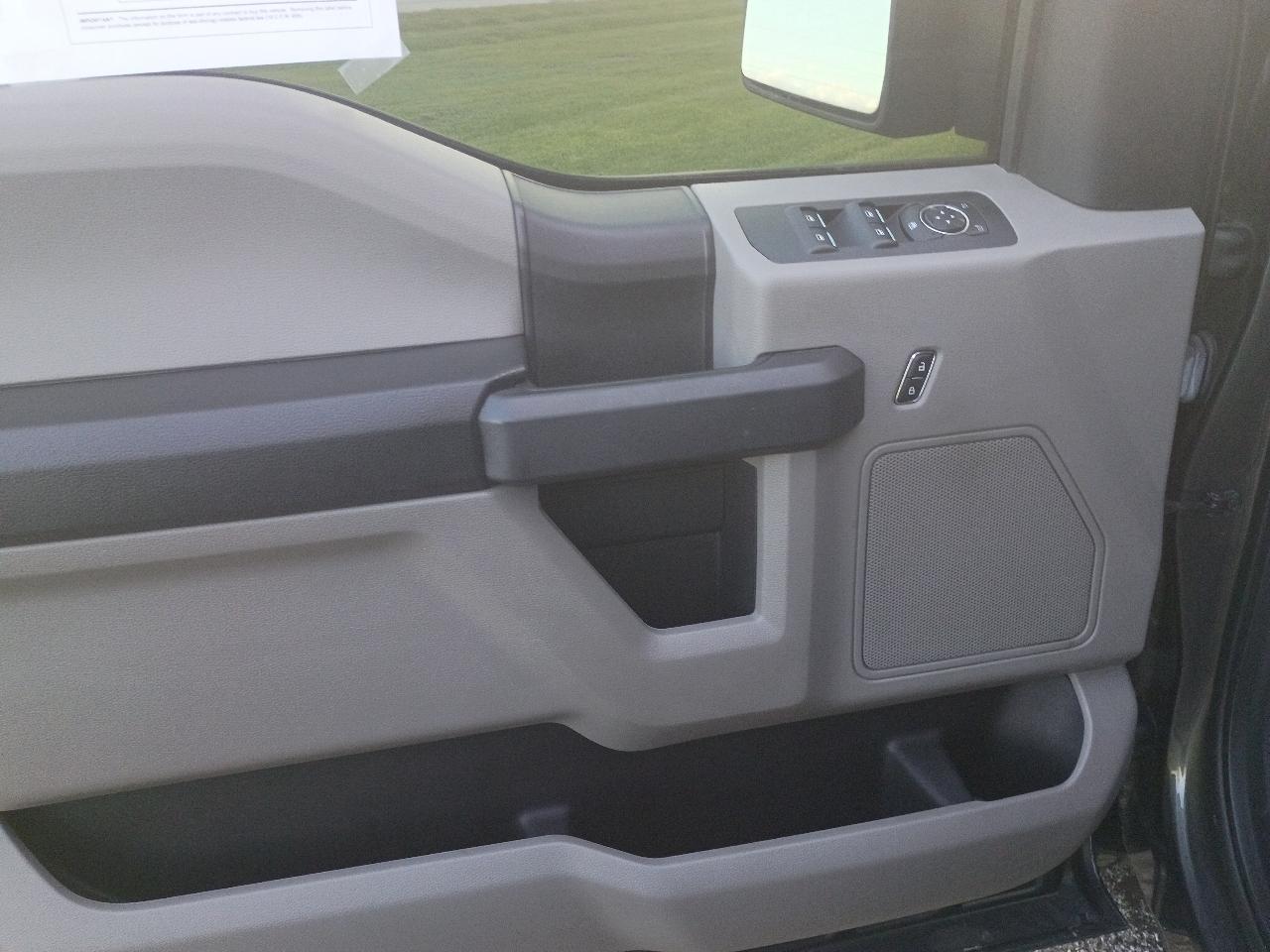 Ford F-150 XL SuperCab 6.5-ft. Bed 4WD 2016