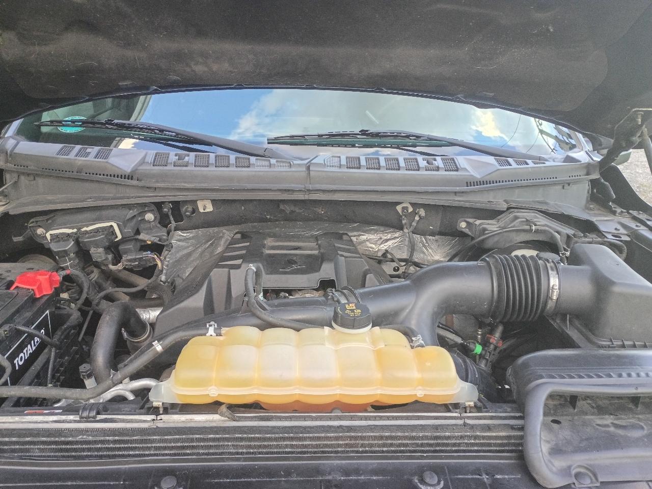 Ford F-150 XL SuperCab 6.5-ft. Bed 4WD 2016