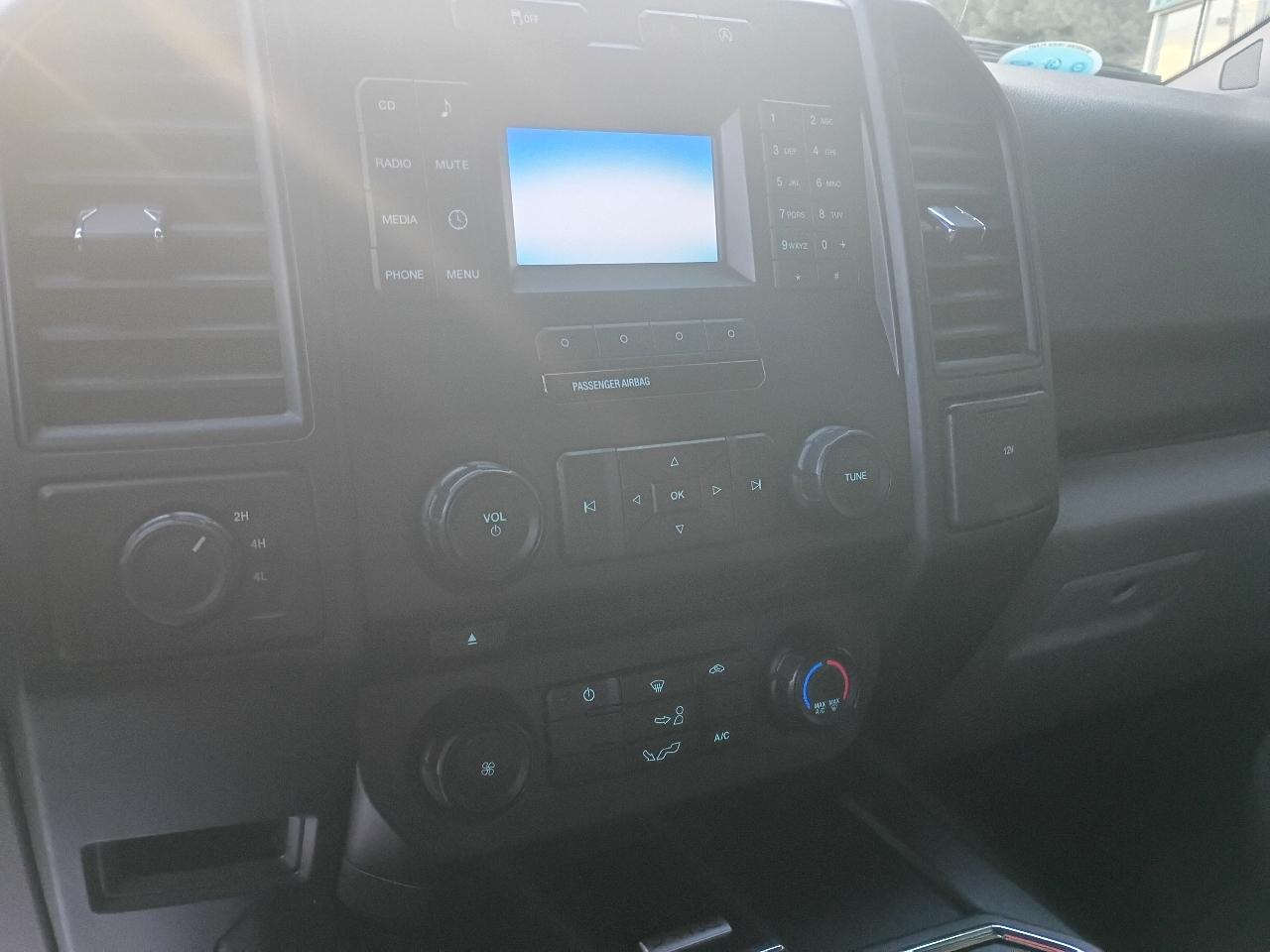 Ford F-150 XL SuperCab 6.5-ft. Bed 4WD 2016