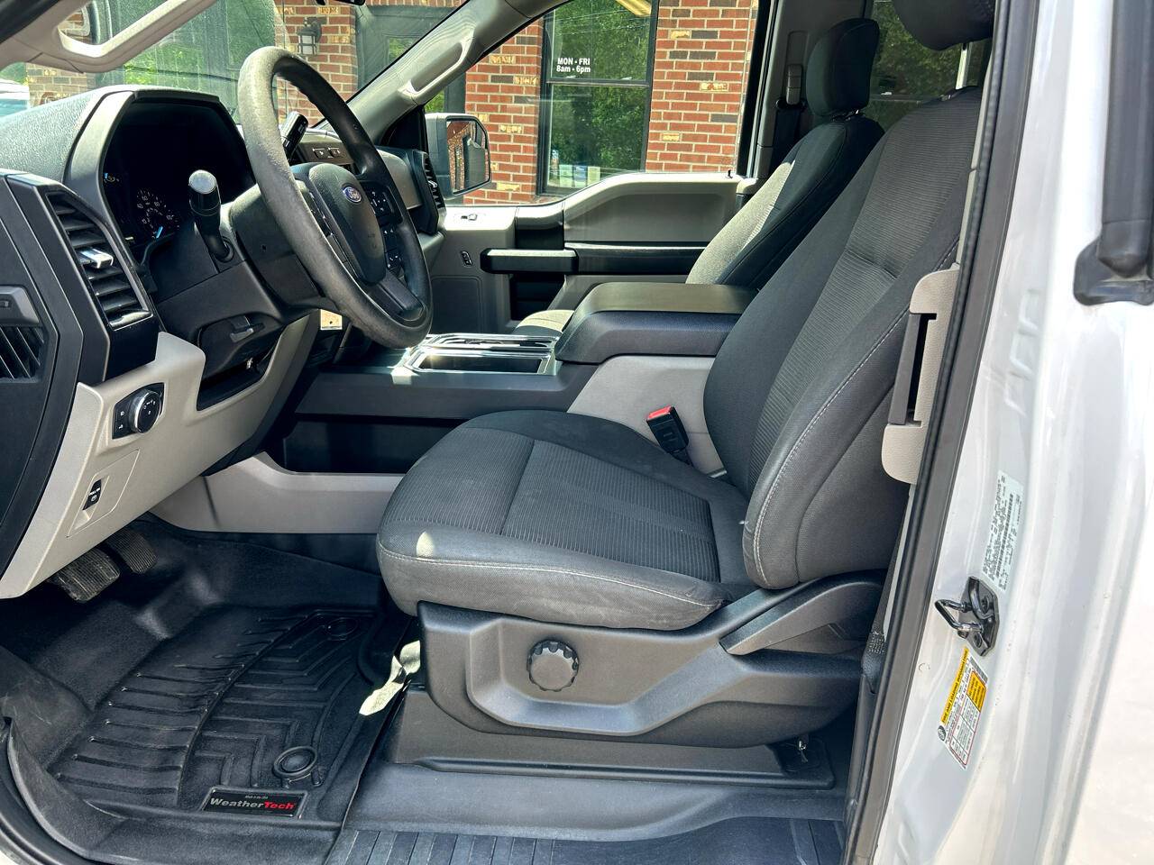 Ford F-150 XL SuperCab 6.5-ft. Bed 4WD 2019 Ford F-150 XL SuperCab 6.5-ft. Bed 4WD 2019