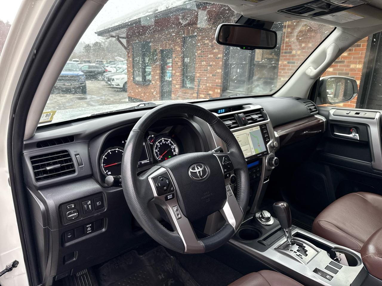 Toyota 4Runner Limited 4WD 2021