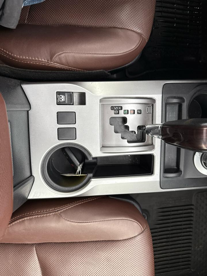 Toyota 4Runner Limited 4WD 2021