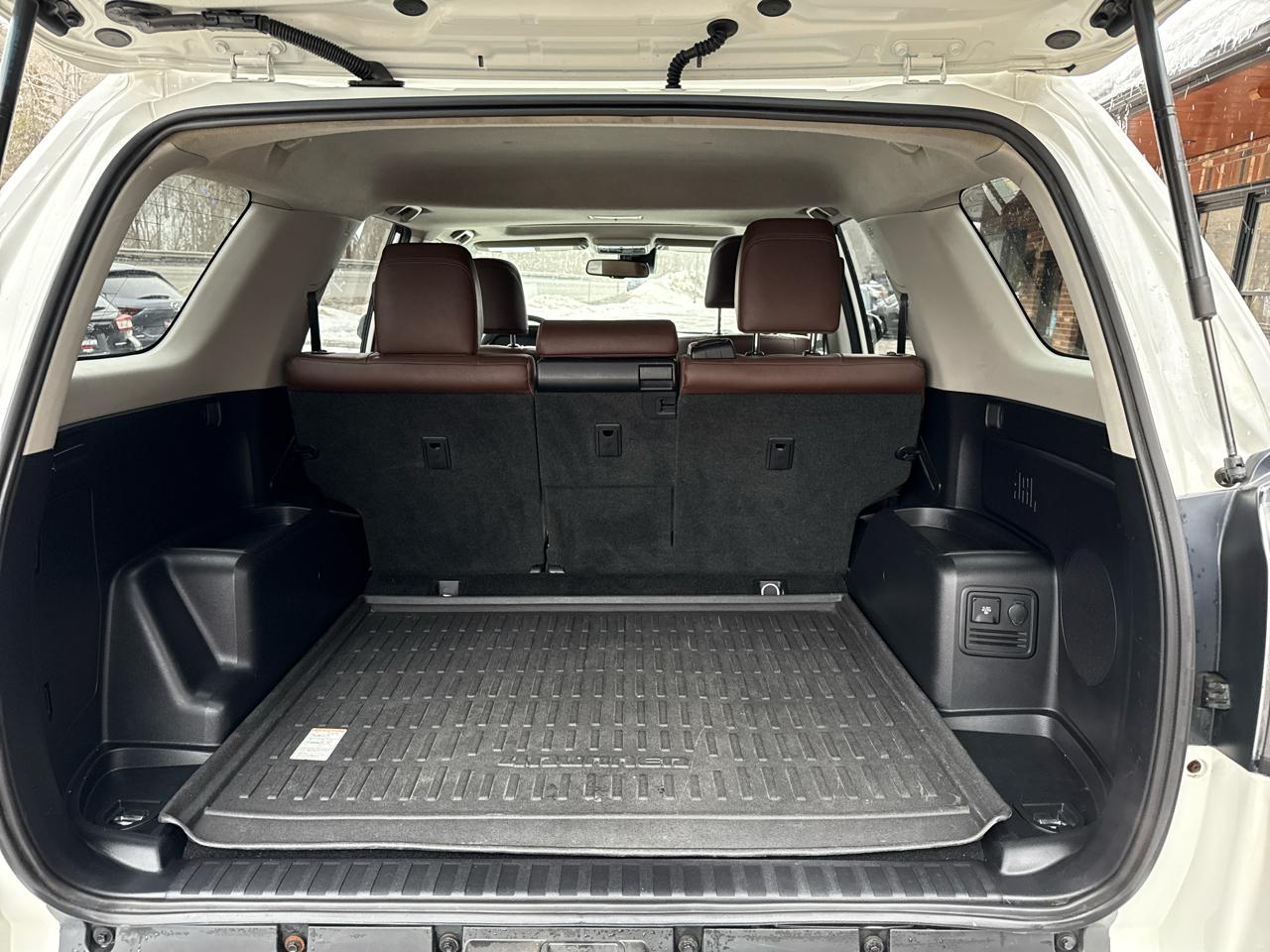 Toyota 4Runner Limited 4WD 2021