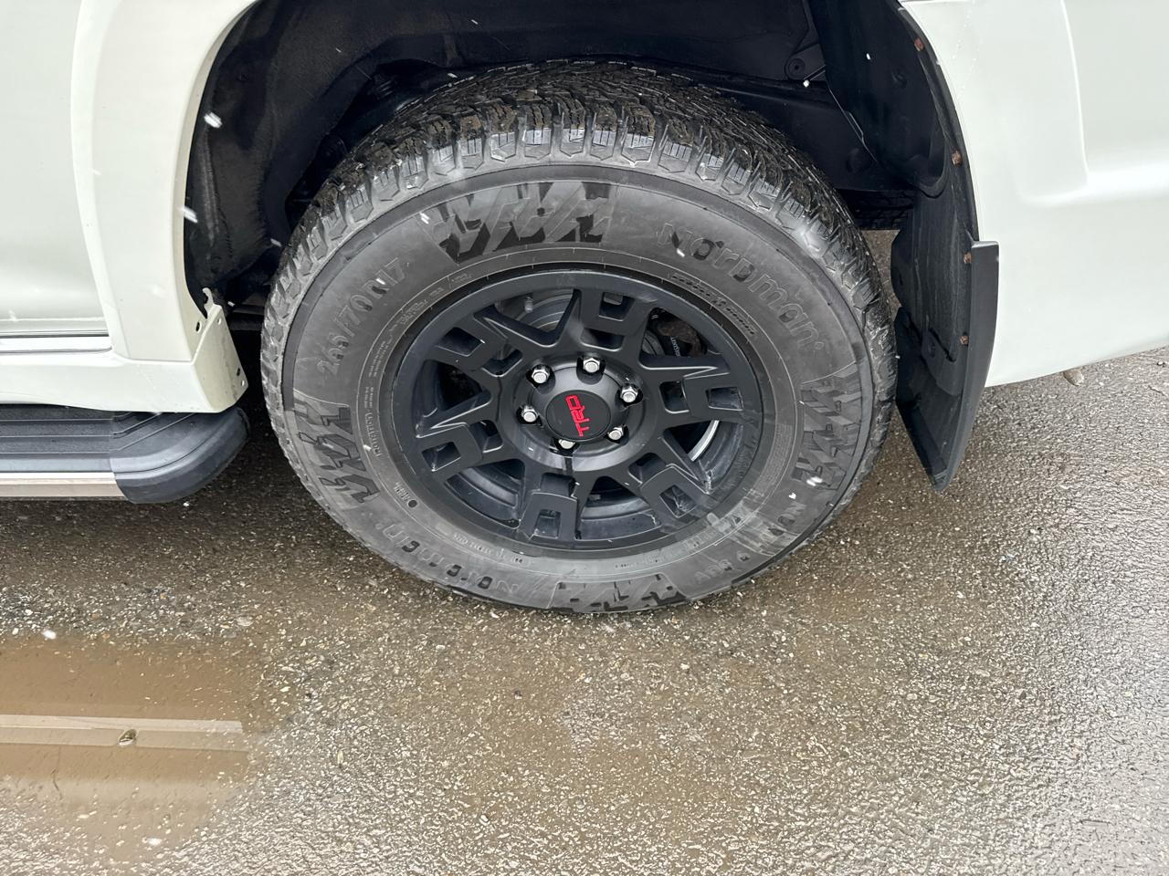 Toyota 4Runner Limited 4WD 2021