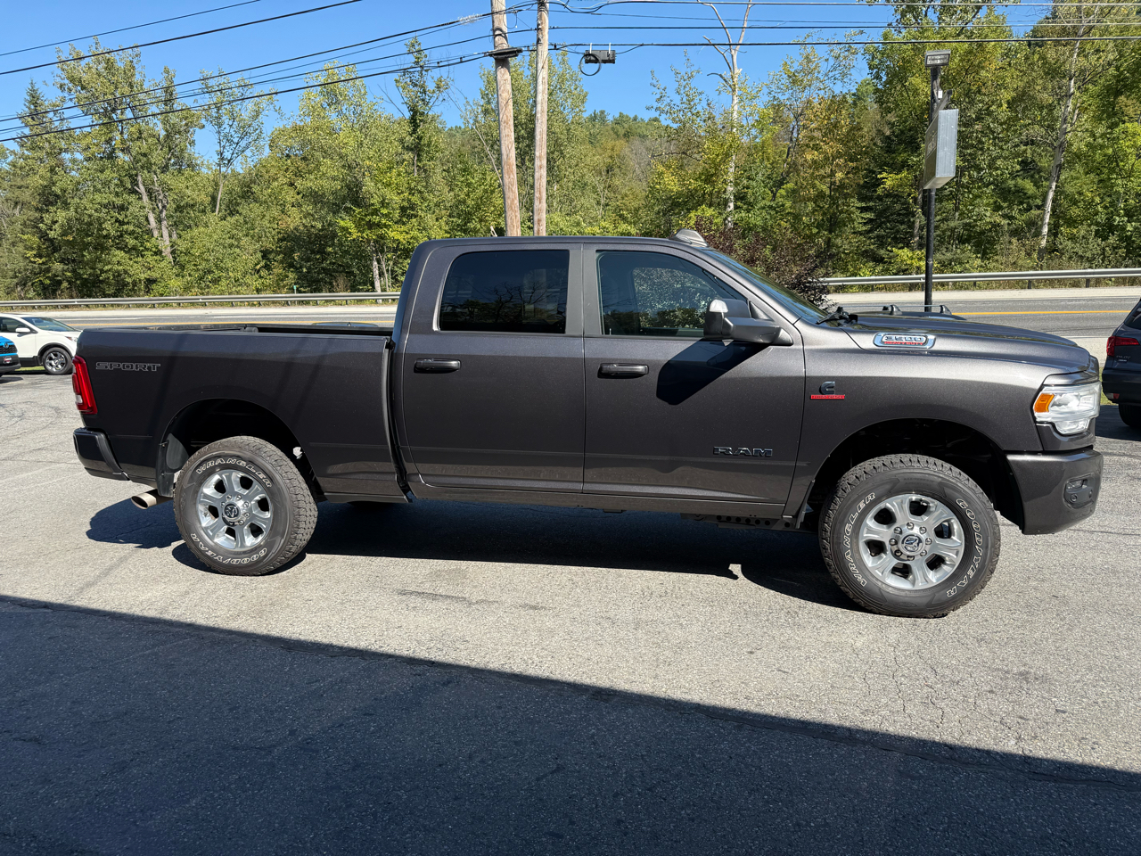 RAM 3500 Big Horn Crew Cab SWB 4WD 2022 RAM 3500 Big Horn Crew Cab SWB 4WD 2022