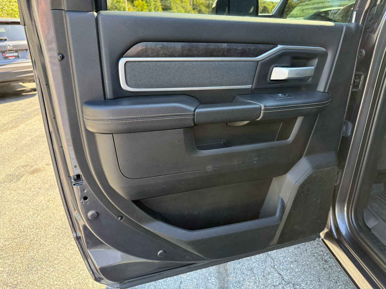 RAM 3500 Big Horn Crew Cab SWB 4WD 2022 RAM 3500 Big Horn Crew Cab SWB 4WD 2022