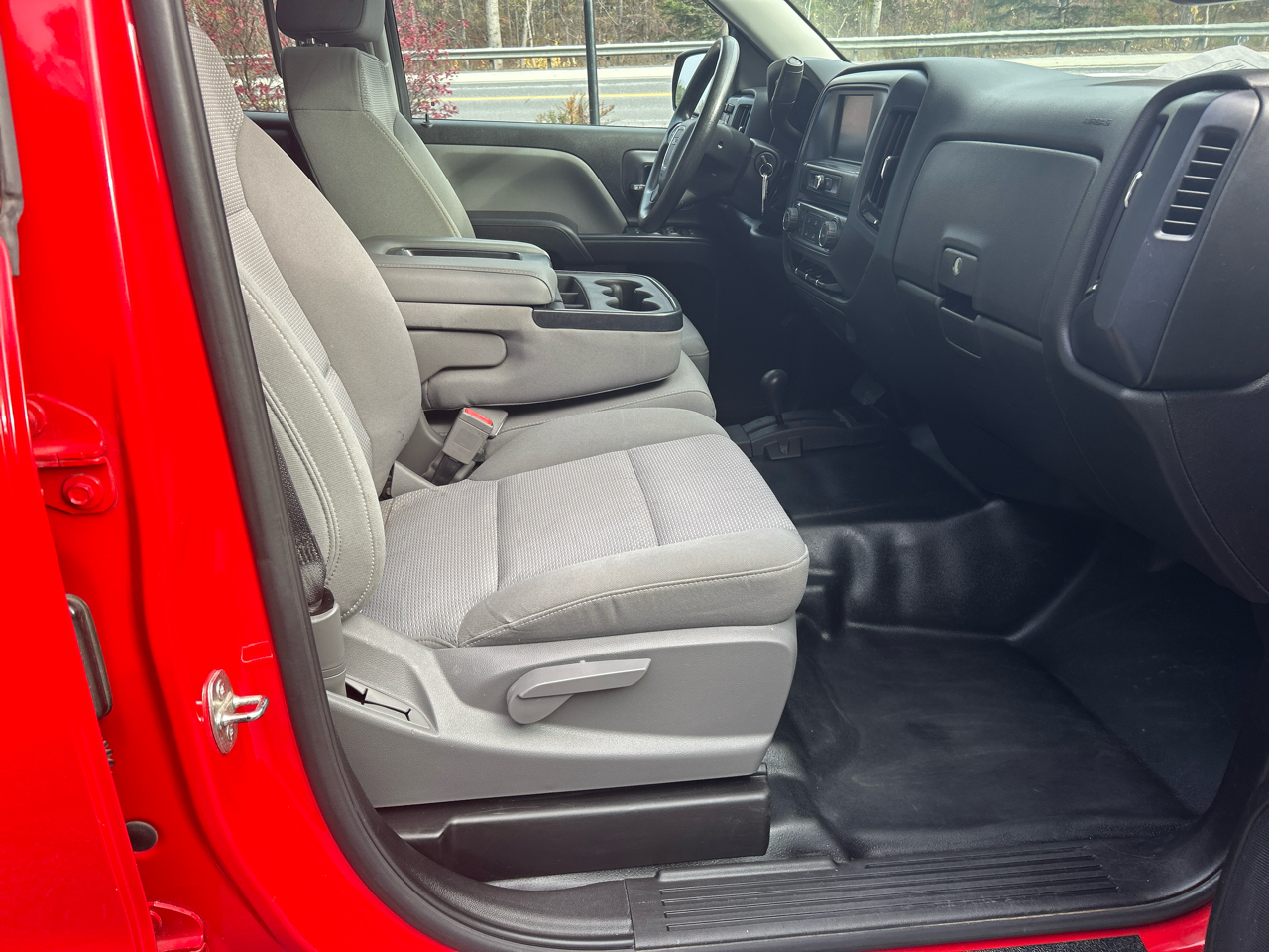 GMC Sierra 1500 Base Double Cab 4WD 2019 GMC Sierra 1500 Base Double Cab 4WD 2019