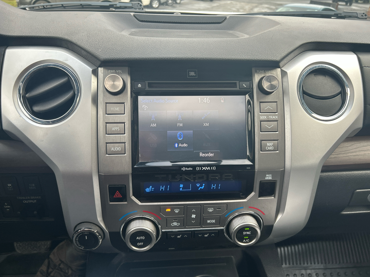 Toyota Tundra Limited 5.7L FFV CrewMax 4WD 2018