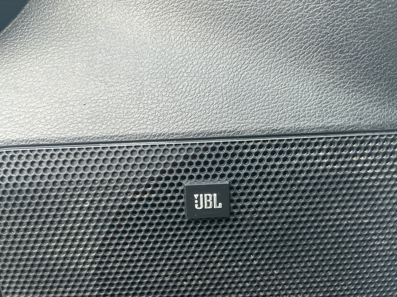 Toyota Tundra Limited 5.7L FFV CrewMax 4WD 2018