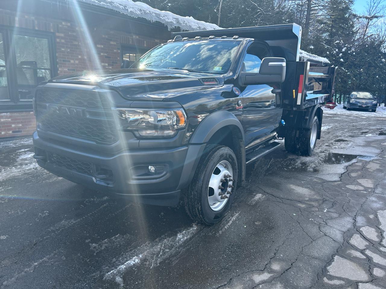 2023 RAM 5500 Regular Cab SWB 4WD DRW