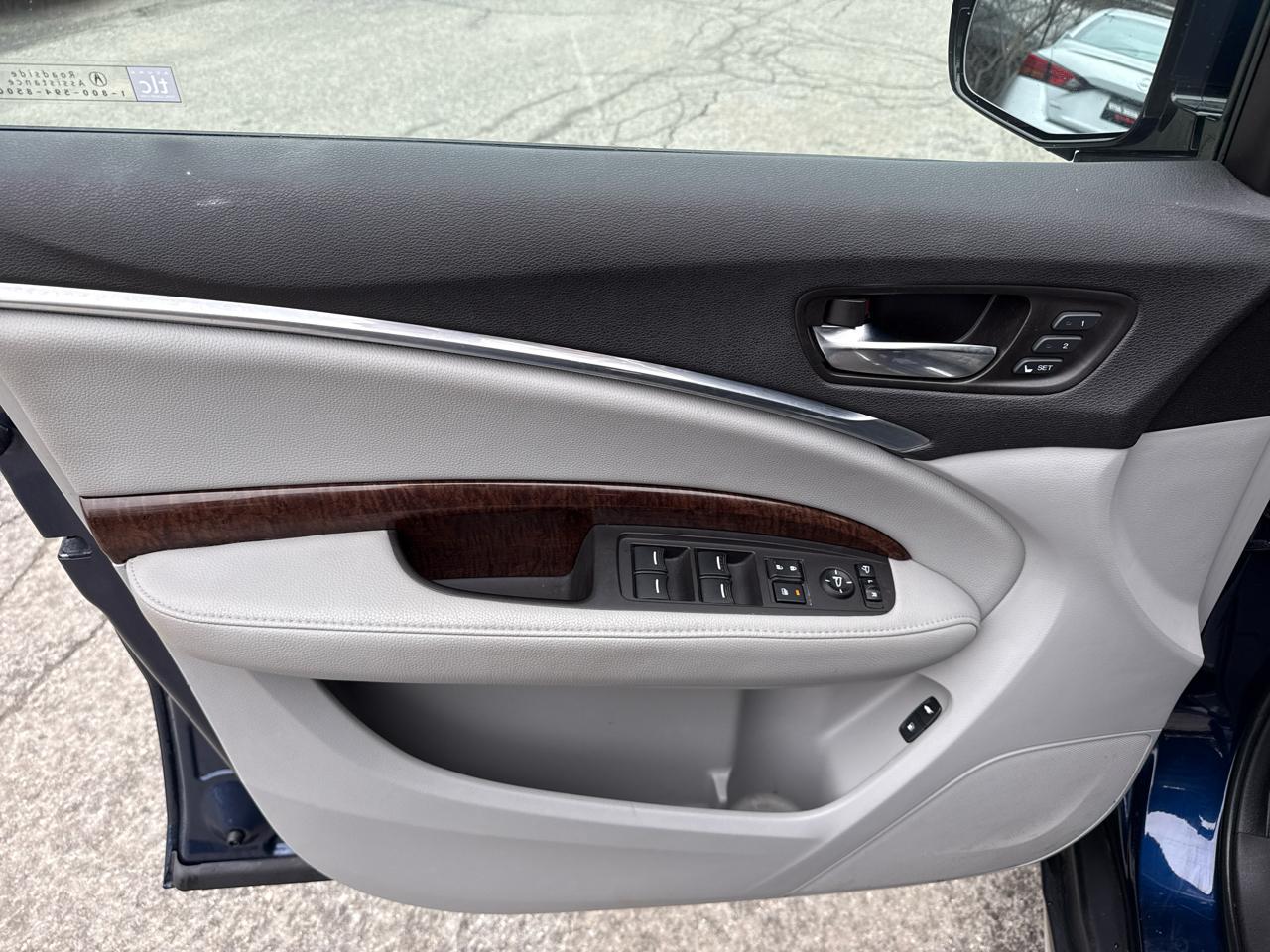 Acura MDX SH-AWD 9-Spd AT w/Tech Package 2018