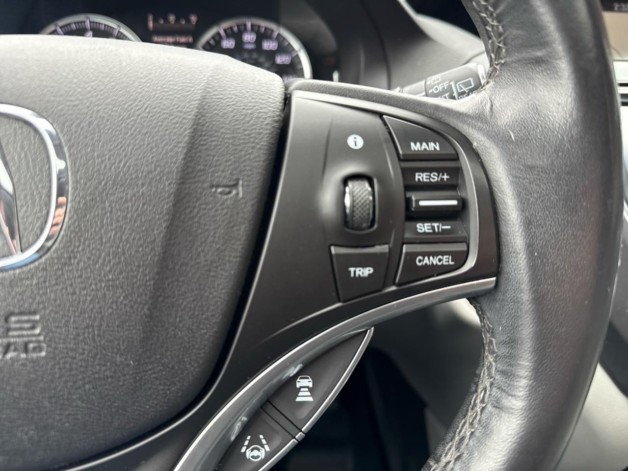 Acura MDX SH-AWD 9-Spd AT w/Tech Package 2018