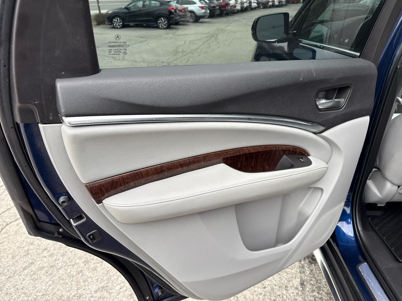 Acura MDX SH-AWD 9-Spd AT w/Tech Package 2018