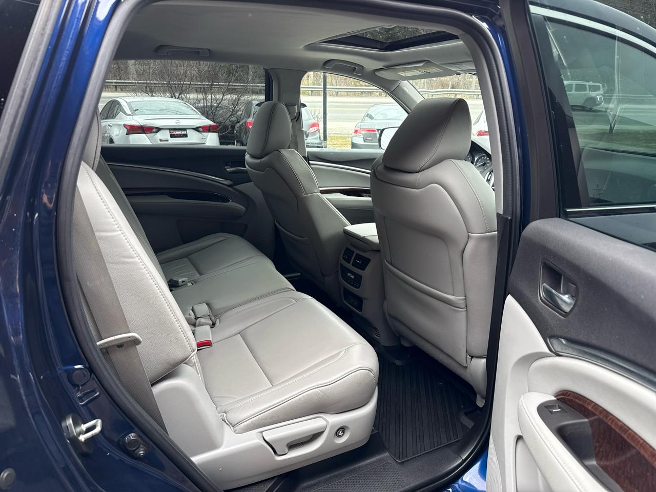 Acura MDX SH-AWD 9-Spd AT w/Tech Package 2018