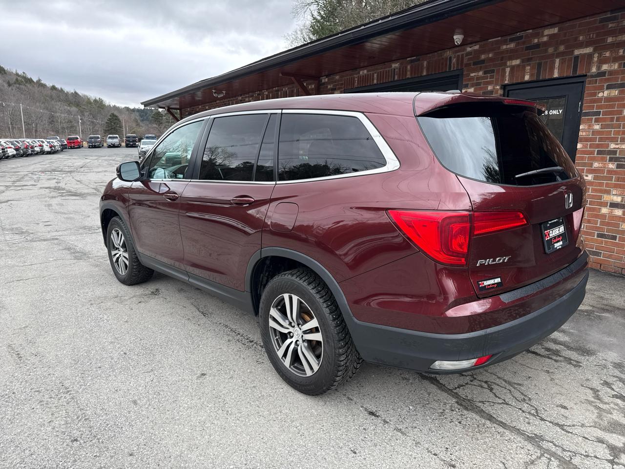 Honda Pilot EX-L w/Navigation AWD 2018