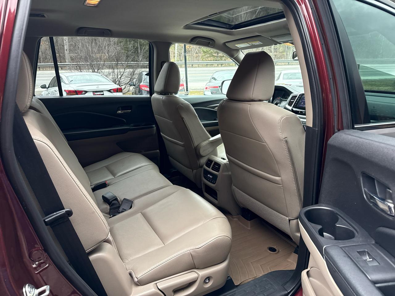 Honda Pilot EX-L w/Navigation AWD 2018