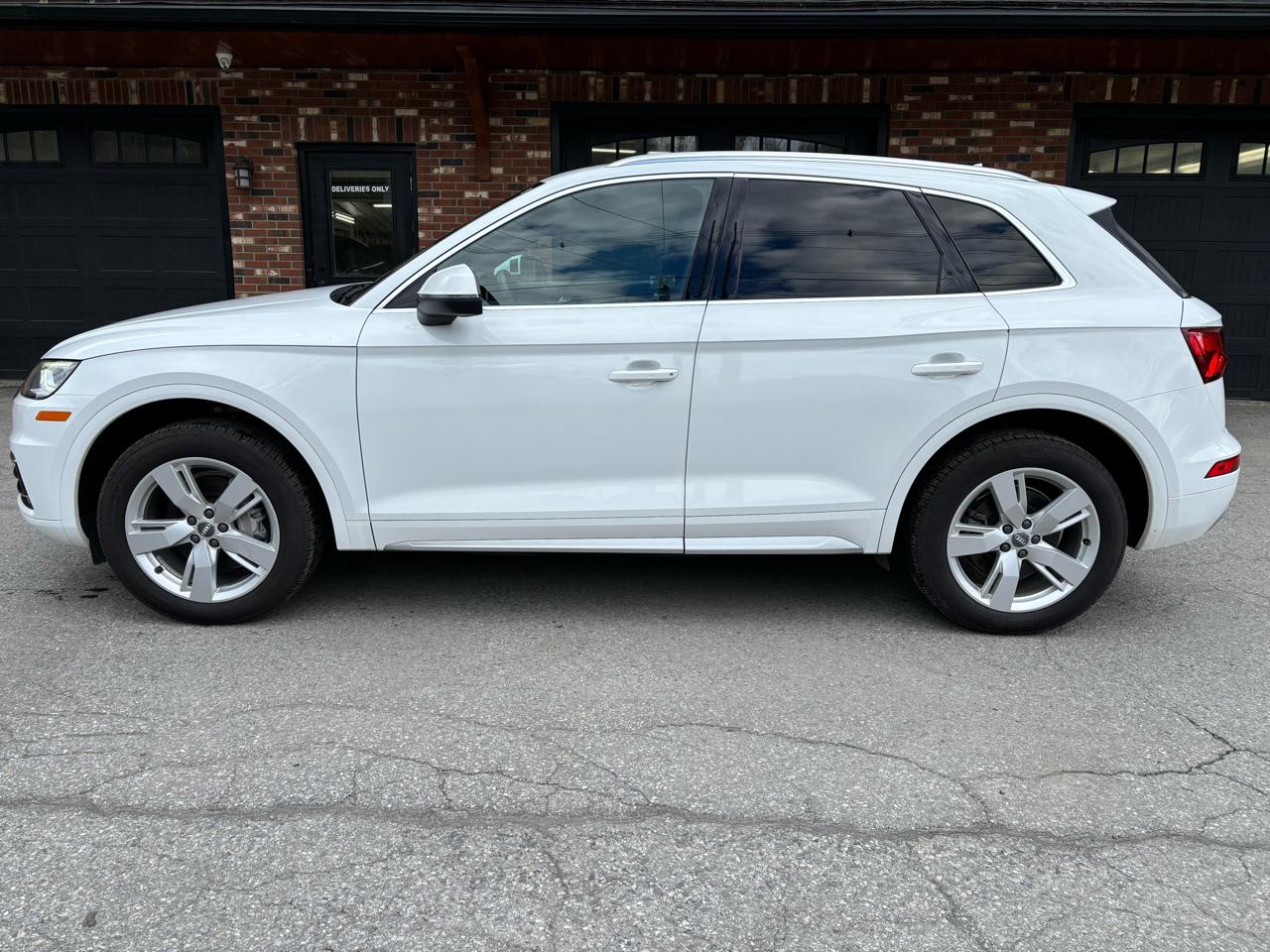 Audi Q5 2.0T Premium Plus quattro 2019