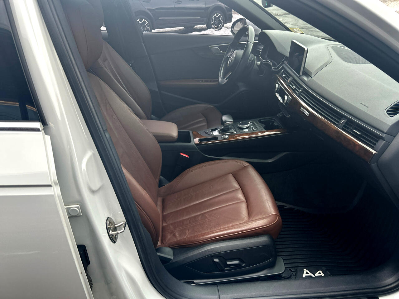 Audi A4 2.0 TFSI Premium Plus quattro 7A 2018