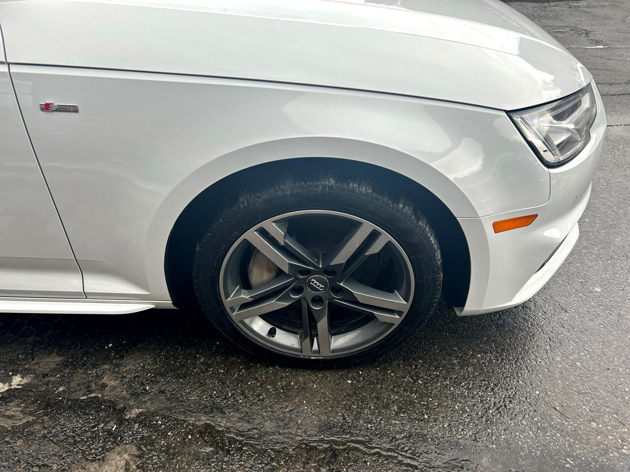 Audi A4 2.0 TFSI Premium Plus quattro 7A 2018