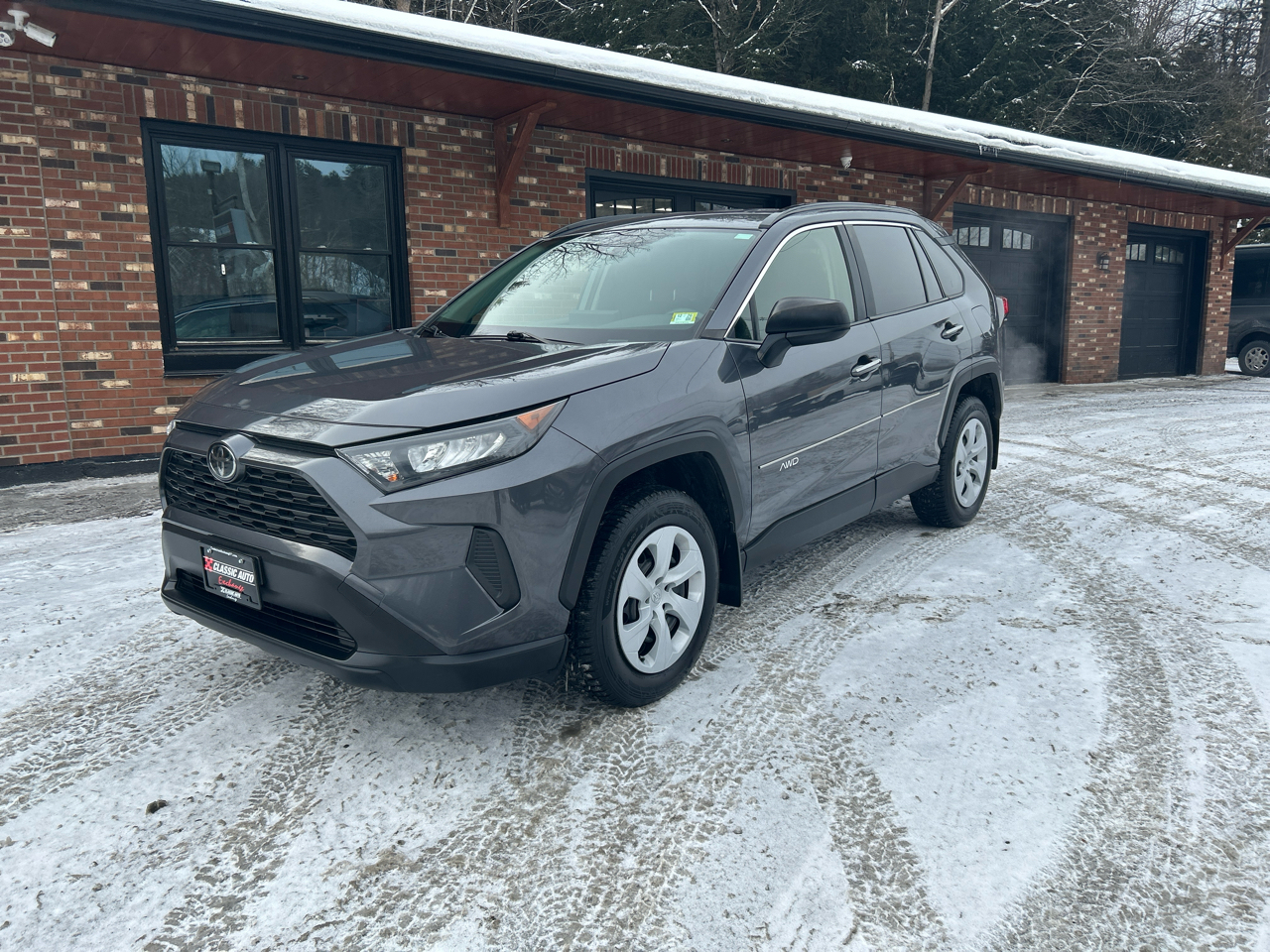2019 Toyota RAV4 LE AWD