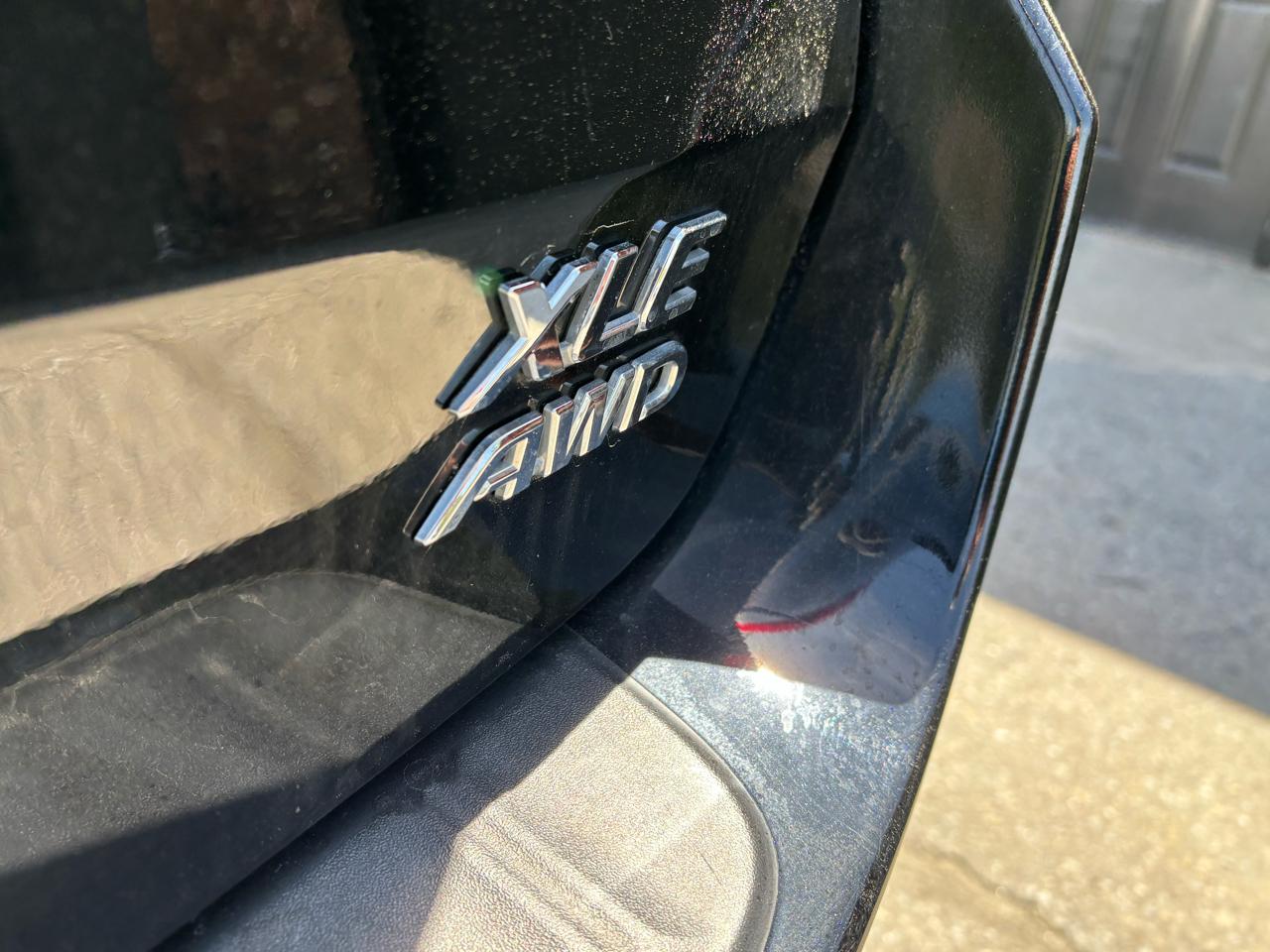 Toyota Sienna XLE 7-Passenger AWD 2020