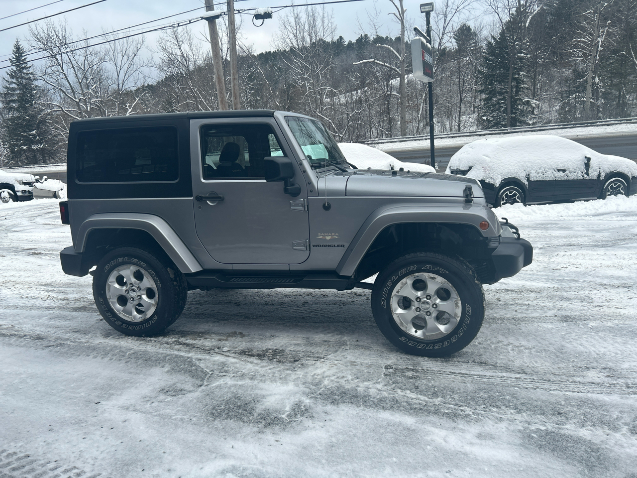 Jeep Wrangler Sahara 4WD 2015