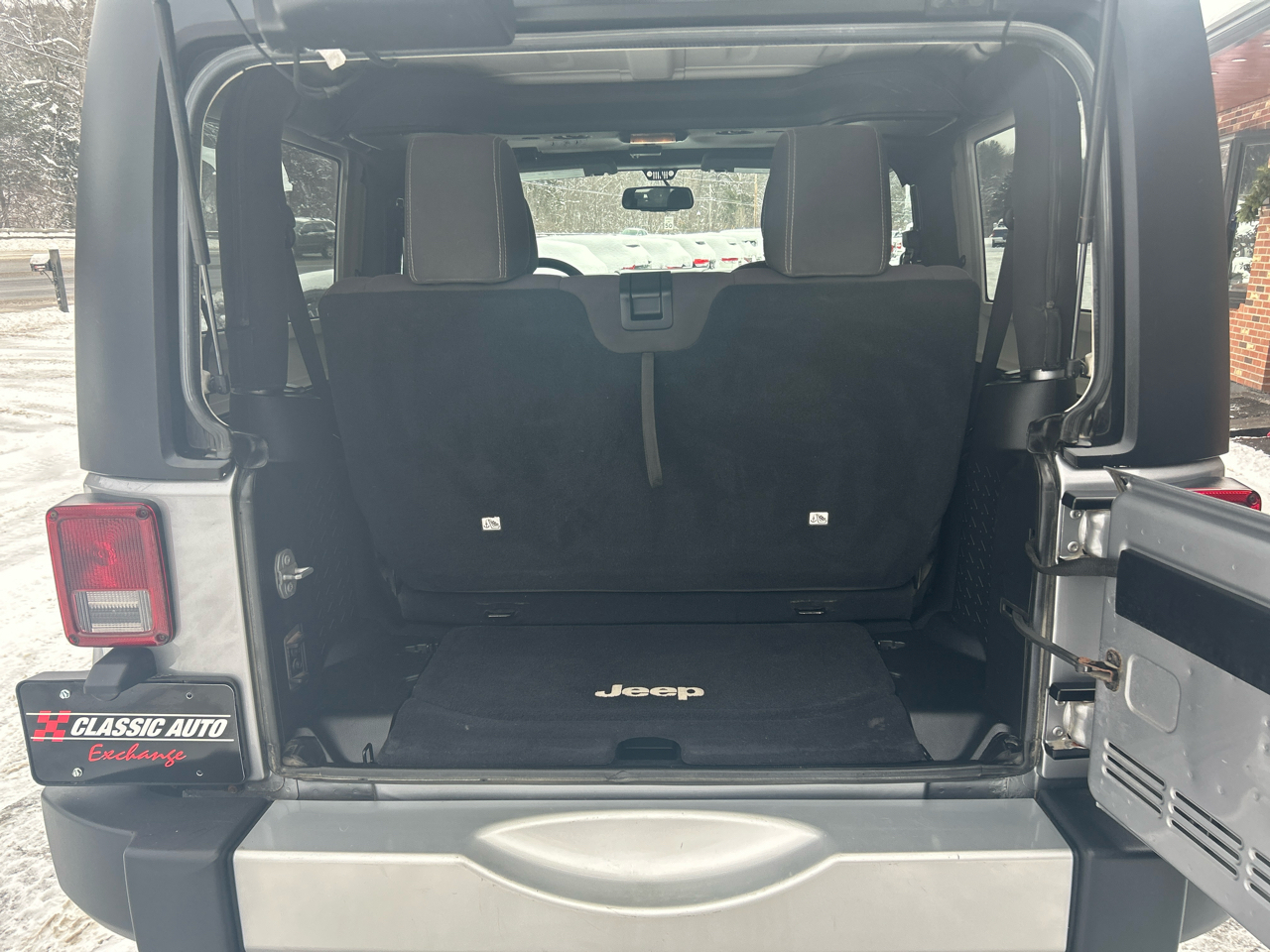 Jeep Wrangler Sahara 4WD 2015