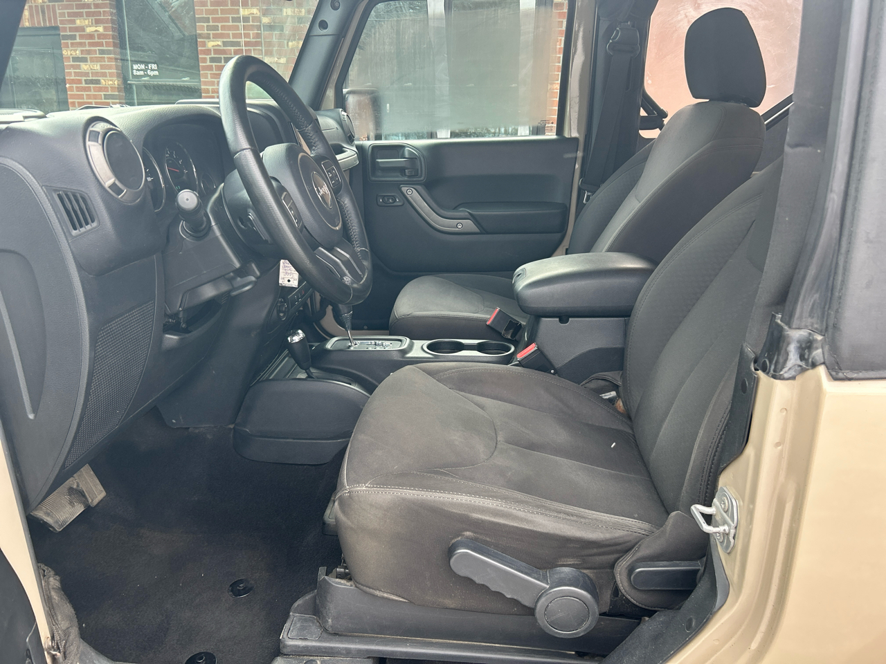 Jeep Wrangler Sport 4WD 2016