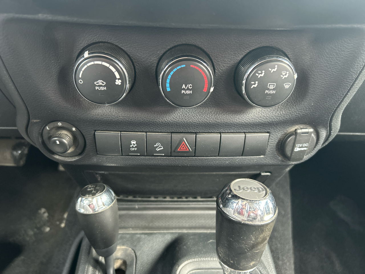 Jeep Wrangler Sport 4WD 2016