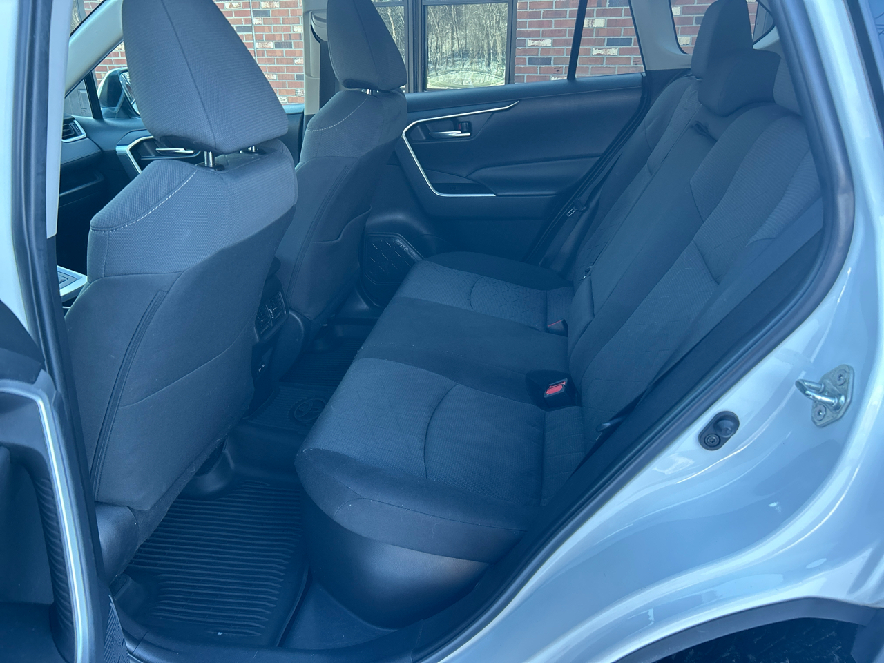 Toyota RAV4 Hybrid XLE 2022