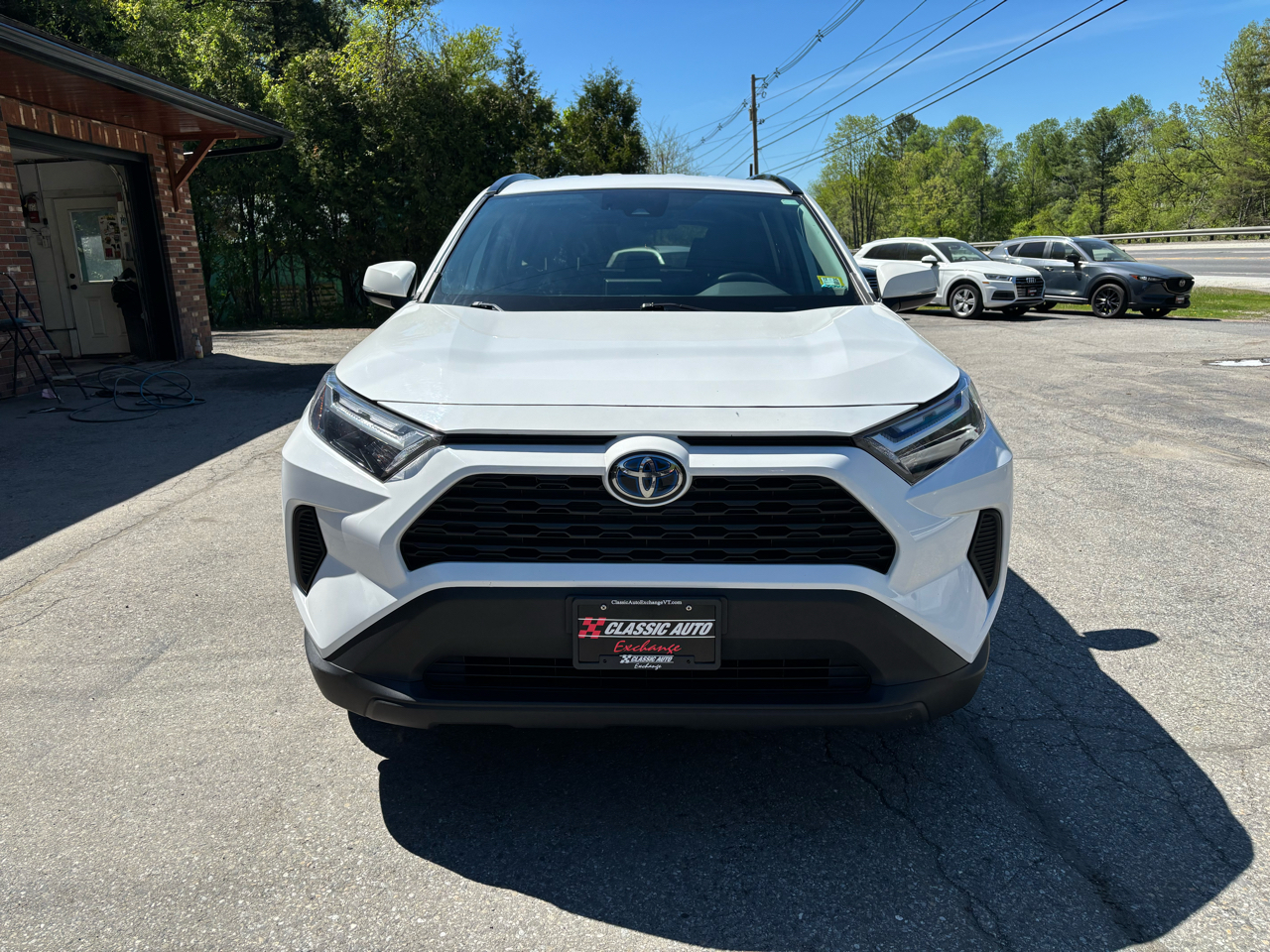 Toyota RAV4 Hybrid XLE 2022
