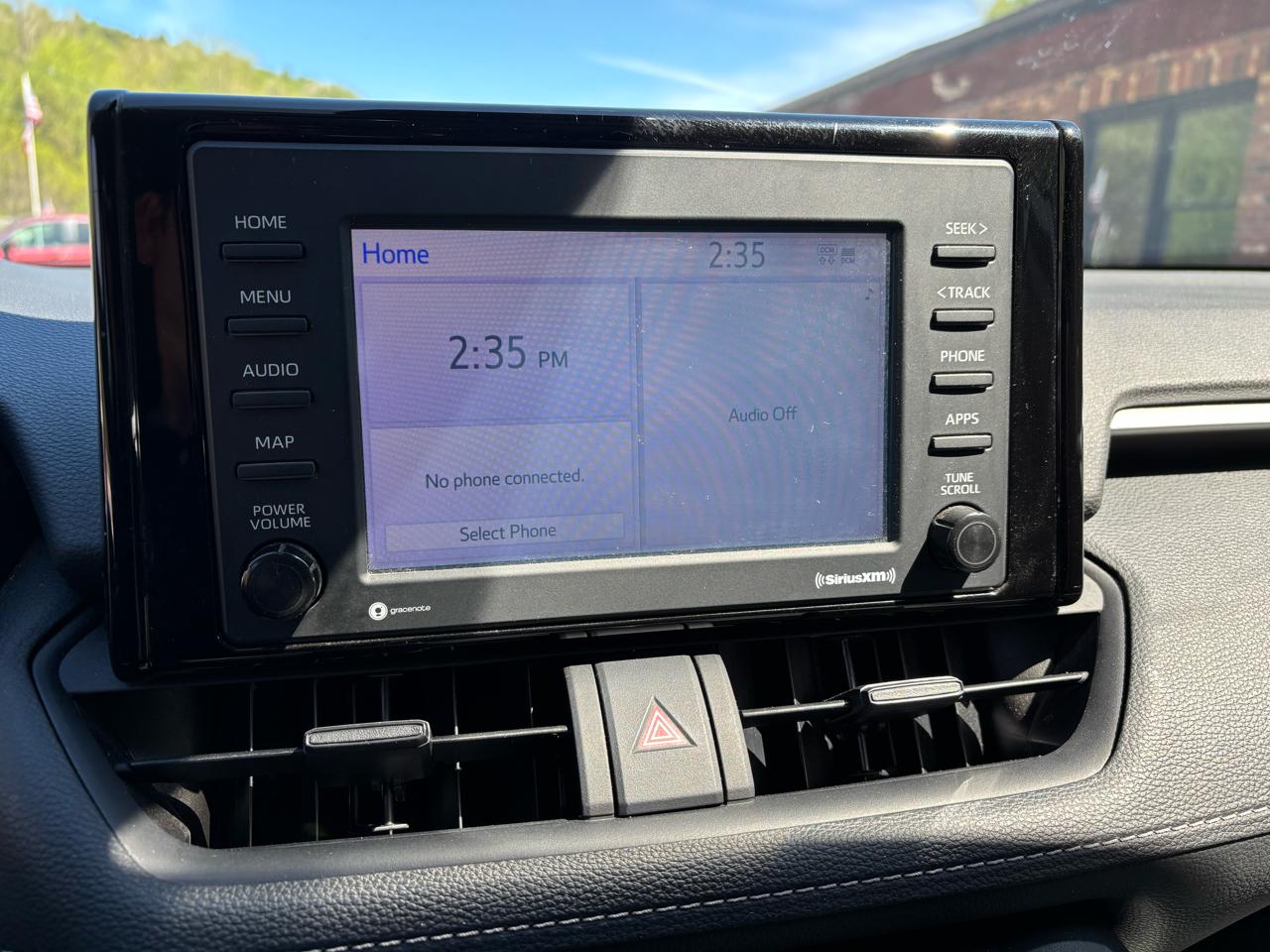 Toyota RAV4 Hybrid XLE 2022