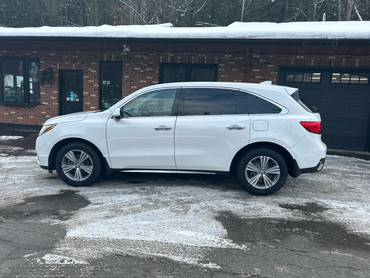 Acura MDX SH-AWD 9-Spd AT 2020