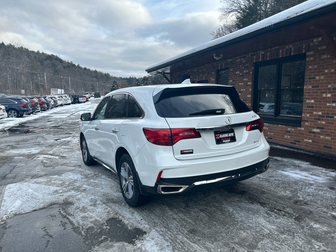 Acura MDX SH-AWD 9-Spd AT 2020