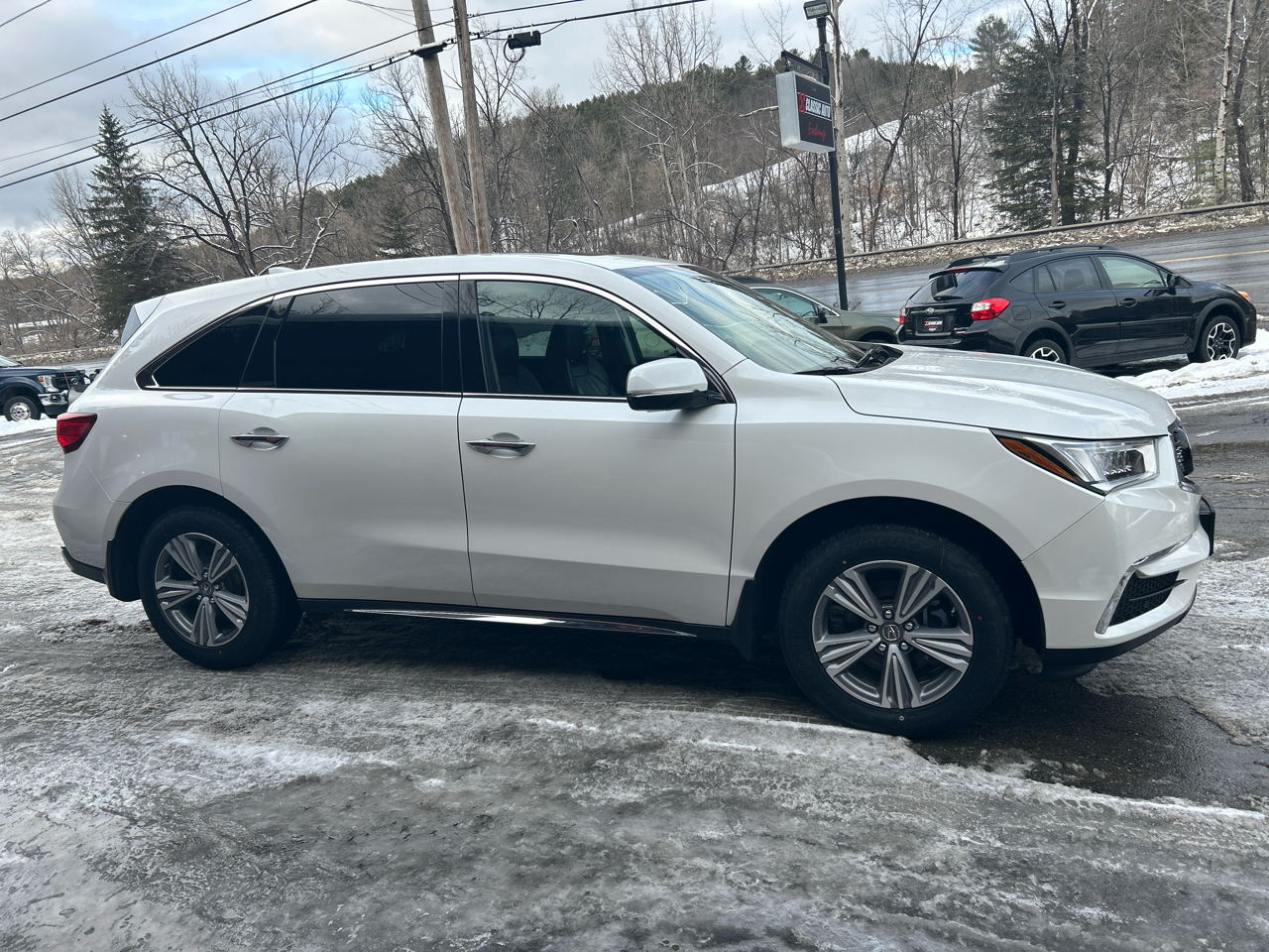 Acura MDX SH-AWD 9-Spd AT 2020