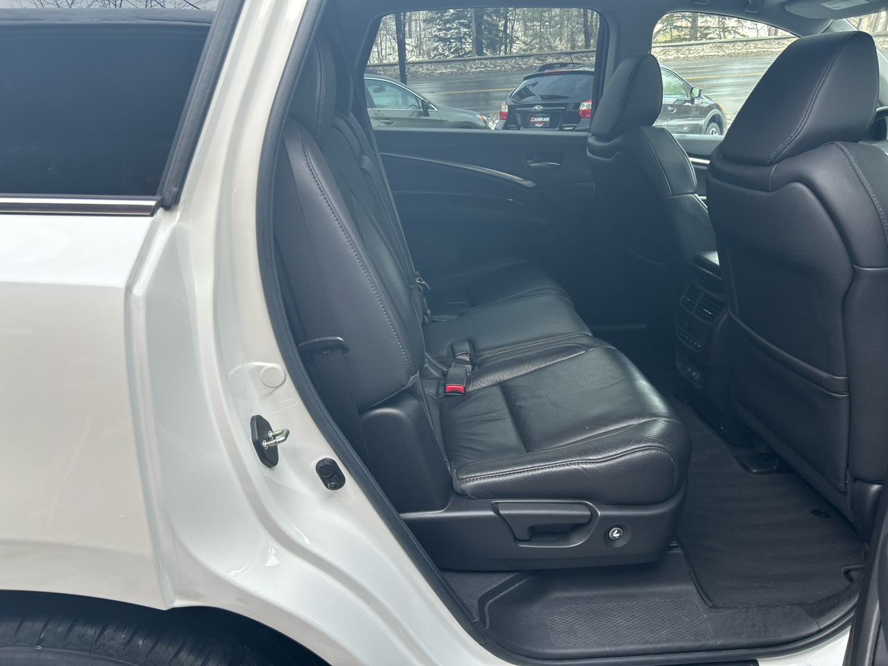 Acura MDX SH-AWD 9-Spd AT 2020