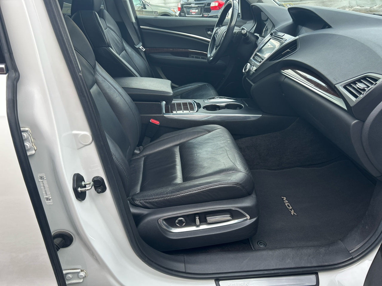 Acura MDX SH-AWD 9-Spd AT 2020