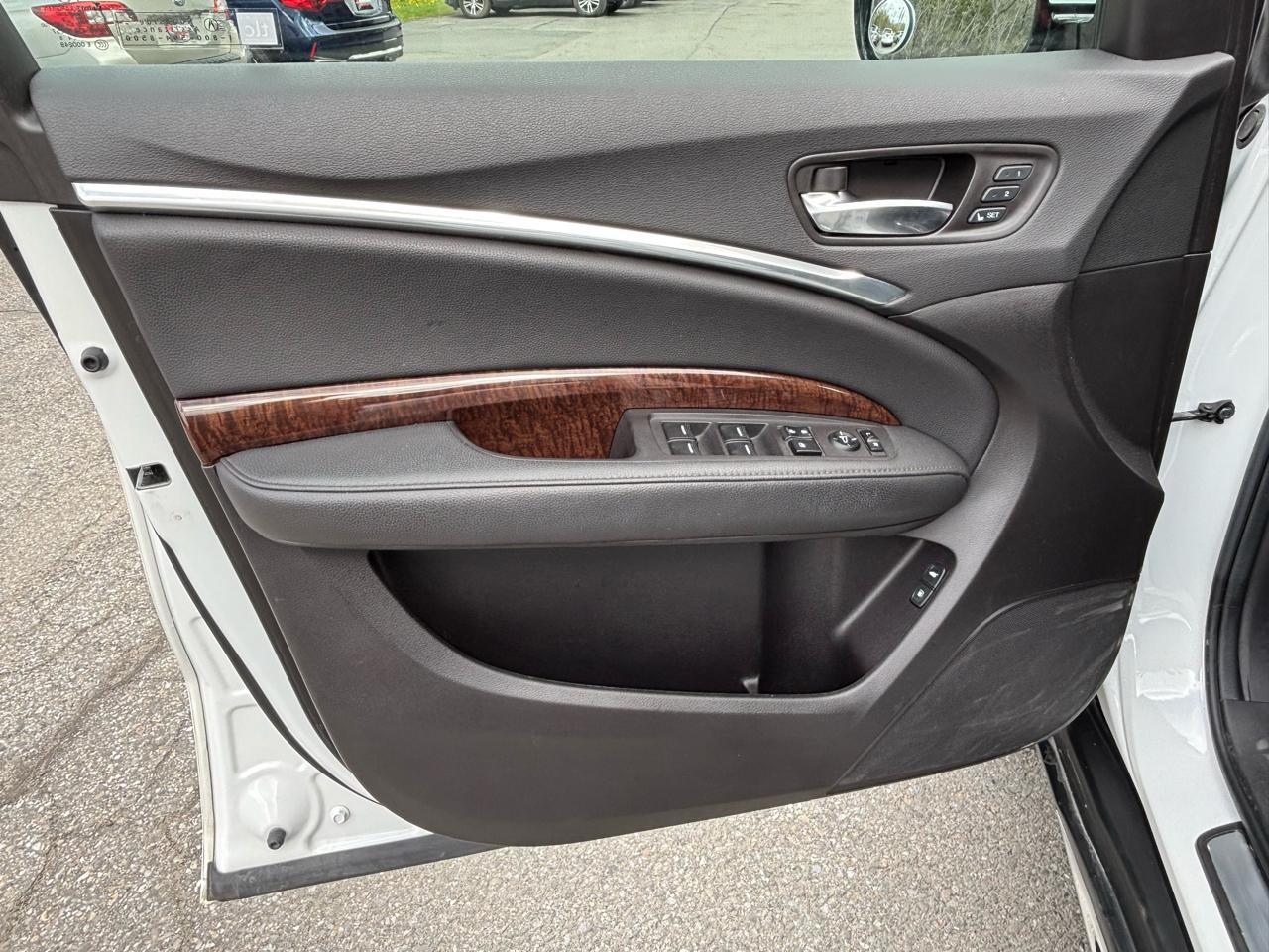 Acura MDX SH-AWD 9-Spd AT 2020