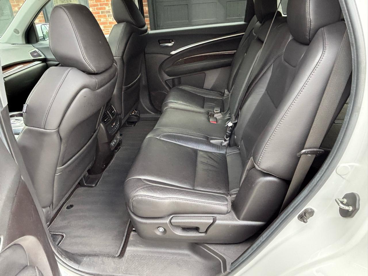 Acura MDX SH-AWD 9-Spd AT 2020