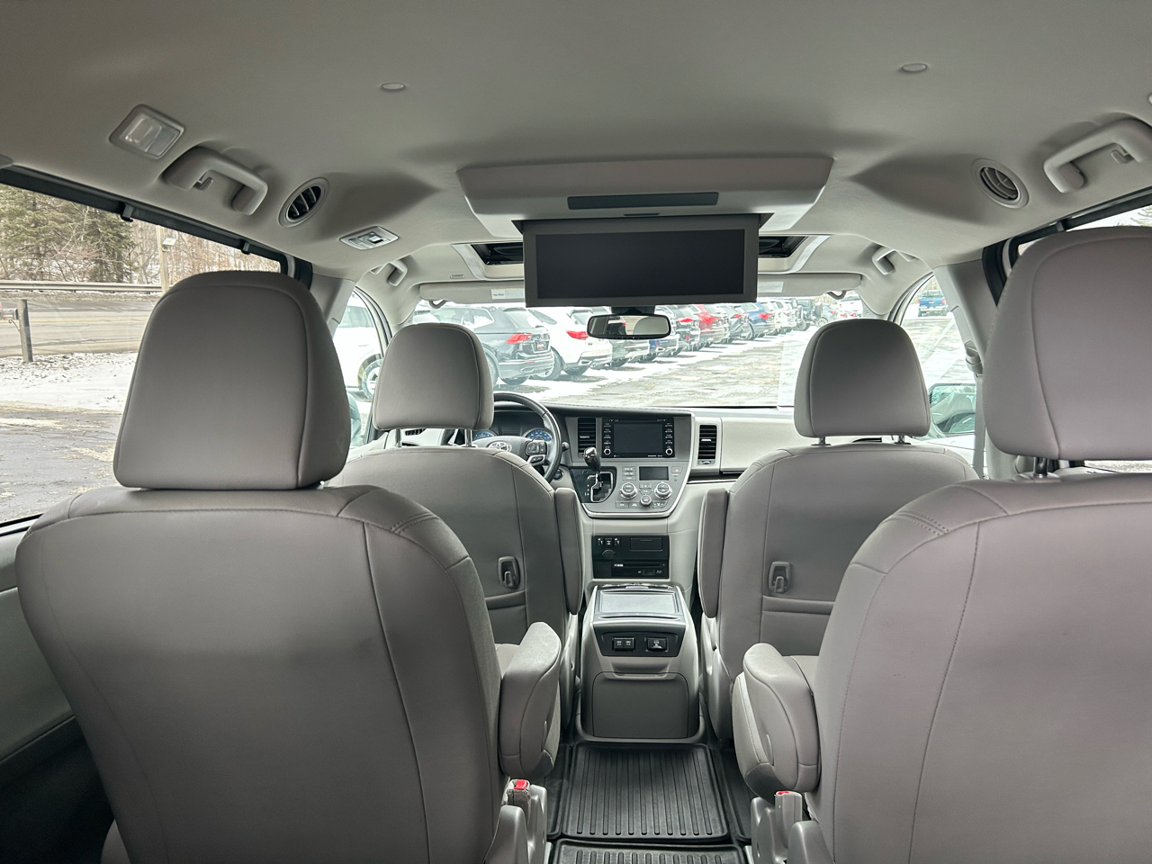 Toyota Sienna XLE 7-Passenger AWD 2020